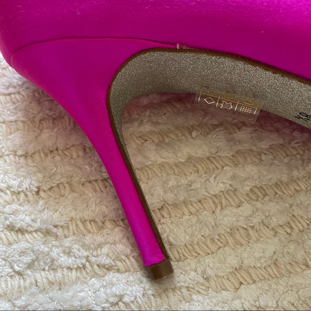NWT J. Crew Elsie bright berry satin pumps - Picture 10 of 15